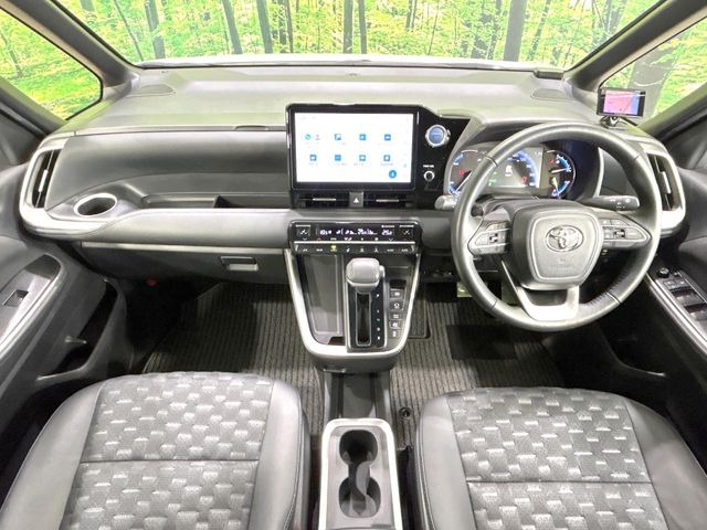 トヨタ ヴォクシー 1.8 ハイブリッド S-Z の中古車詳細 (38,564km