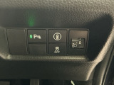 障害物センサー搭載!車両前方と後方に搭載されたセンサーが周辺の障害物を検知します!