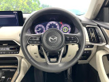 【純正革巻きステアリング】上質な革を使用することで、手にしっかり馴染みとても運転しやすいハンドルです♪