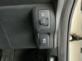 【VSA】ブレーキ時の車輪ロックを防ぐABS、加速時などの車輪空転を抑えるTCS、旋回時の横滑り抑制の3つの機能をトータルに制御!予期しないクルマの挙動の乱れを防ぐ安全装備です♪
