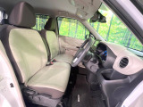 運転席シート廻りは使用感も少なく、良好な状態となっています。丁寧に使われていたことがよくわかりますね。