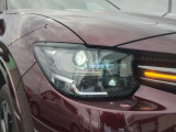 アダプティブ・LED・ヘッドライト(ALH)搭載!夜間走行時に先行車や対向車の状況をクルマが判断。ヘッドランプの照射範囲や明るさを自動的に変化させます!