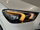 メルセデス・ベンツ[認定中古車]は、メルセデス・ベンツ日本株式会社が認定する中古車保証制度が適用される中古車です。これは正規販売店のみの特典です。