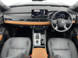アウトランダー PHEV 2.4 P 4WD 本革シート