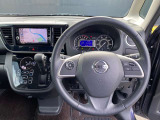 デイズルークスの運転席周りの画像です。興味がわいて来ませんか?ゆっくり、じっくりご覧下さい。