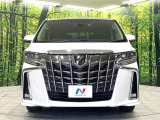 弊社では、全車『修復歴なし』のお車のみ取り扱っております。専任バイヤーによる厳選した仕入れの後、入庫後の車両チェックを行い、ネクステージが認定した高品質な中古車をご提供しております。