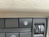 ◆セーフティ・シールドスイッチ◆車線逸脱防止支援システムの切り替えができます。