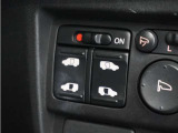 ◆両側電動スライドドア◆狭い駐車場でも乗り降りが楽々♪お子様が隣の車にドアを当ててしまう心配もございません!小さなお子様連れの方もこれで安心。