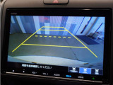 【バックカメラ】後退時も安心。リバース連動で画面が切り替わるのでとっても便利。