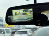 ルームミラーにもバックカメラが映ります!