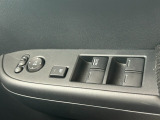 運転席窓操作部スイッチの画像です。