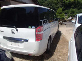 車は基本取り寄せも、店頭在庫車も1度購入手続帰したものは、キャンセル返品返金不可能です。嫁さんも同じく返品は不可能だと思います