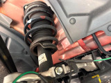 お車を安心してお乗りいただく為には、足回りの定期点検が欠かせません。サービスサポート(有償保証)では無料点検もご提供しており、安心のカーライフをお過ごしいただけるサポート体制が整っています。