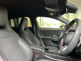 第三者機関による評価点を基準に、4.5点以上の良質車のみを展示しております。お車の品質や状態を特に気にされるお客様は、是非一度当店へお越し下さい。きっとご満足のいくお車が見つかります!