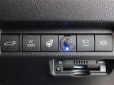 非常時やキャンプなどに役立つAC100Vコンセント付きです。