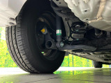 お車を安心してお乗りいただく為には、足回りの定期点検が欠かせません。サービスサポート(有償保証)では無料点検もご提供しており、安心のカーライフをお過ごしいただけるサポート体制が整っています。