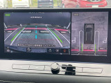 見下ろしているかのような映像で、駐車もスムーズに行ける!インテリジェントアラウンドビューモニターです。