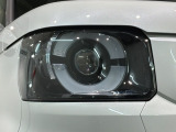 LEDヘッドライトは、点灯の瞬間から最大光量を発揮し、突然暗くなるトンネルなどでの安定感を高めます。
