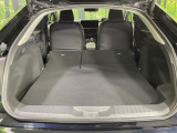 後席を格納すると、これだけの広さが!シーンに合わせたシートアレンジで、大きな荷物も積むことが出来ます♪