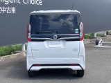 購入後の保証修理やメンテナンスは、お近くの日産福岡各店か、全国の日産販売会社サービス工場で対応可能です。近くに車を診てもらう所があると心強いですよね!