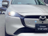 アダプティブLEDヘッドライト カメラや車速センサーと連動して、ハイ、ロー、ワイドローのLEDライトを常に最適な配光に自動制御する優れものです!