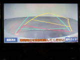 バックカメラが付いているので後方確認が非常にしやすいです。今や運転初心者も熟練者も必須装備!ついていて損はないですね♪