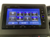 AVメニューはご覧の通り、様々なコンテンツに対応、ドライブを楽しく演出できます。詳しくはスタッフへお尋ねください