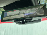 たくさん荷物を積んでもきちんと見える便利なスマートミラーです◎