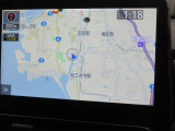 純正ナビを装備。タッチパネル式で使いやすく、お出かけもラクラクです。