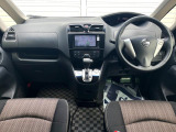 セレナ 2.0 ハイウェイスター S-HYBRID 