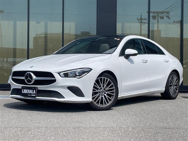 CLAクラス CLA200d 本革シート サンルーフ