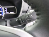 ☆オートライト付きです♪周りが暗くなるとライトを点灯させます♪高速道路の走行時にはトンネルで自動点灯しますので、とっても便利ですよ♪