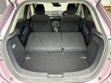 リアシートを倒したりとシートアレンジ次第で遊び・通勤・送り迎え・買い物と自由が広がります♪