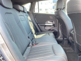 GLAクラス GLA200d 4マチック 4WD 本革シート