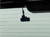 ◆リアにもドライブレコーダーを装備しております◆映像・音声などを記録する自動車用の装置です。もしもの事故の際の記録はもちろん、旅行の際の思い出としてドライブの映像を楽しむことができます。