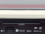 CD録音、DVD再生、Bluetooth可能ナビ!!