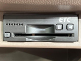 【ETC】高速道路の料金所をストレスなく通過!話題のスポットやサービスエリアに多い「スマートIC」利用時は必須のアイテムです。当店でセットアップを実施、ご納車当日からすぐにご利用いただけます!
