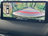 【360&deg;ビューモニター】専用のカメラにより、上から見下ろしたような視点で360度クルマの周囲を確認することができます☆死角部分も確認しやすく、狭い場所での切り返しや駐車もスムーズに行えます。