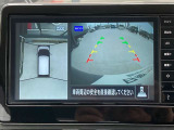 インテリジェント アラウンドビューモニター。上空から見下ろしている様な映像をモニターへ映し出し、スムーズな駐車をサポートします。さらに障害物検知センサー反応すると、警告表示、警告音により注意を促します