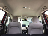 天井も綺麗です☆私は中古車を見るときに天井を良く見るようにしています☆ここが綺麗な車は車内が綺麗なことが多いです☆