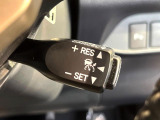 【レーダークルーズコントロール】高速道路での長距離走行が楽に!!自動で速度を保つクルーズコントロールが、衝突軽減システムと連携し、前方の車両を感知して車間を保つように速度調節してくれます!!