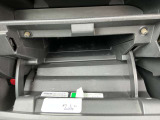 グローブボックスも収納しやすさ◎