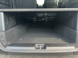 ★リアシート★ 背もたれを前に倒せば荷室が広がり、たくさんの荷物にも対応出来ます。
