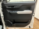 詳細は大阪ダイハツU-CAR寝屋川までお気軽にお問合わせください♪ TEL 072-812-1045 些細なことでも丁寧にお答えさせていただきます♪