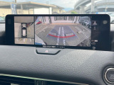 【360&deg;ビューモニター】専用のカメラにより、上から見下ろしたような視点で360度クルマの周囲を確認することができます☆死角部分も確認しやすく、狭い場所での切り返しや駐車もスムーズに行えます。