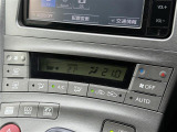 車内温度を感知して自動で温度調整をしてくれるのでいつでも快適な車内空間を創り上げます!