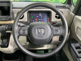 【ステアリングスイッチ】運転中、前方から目線をそらすことなく、オーディオ等の操作が可能な便利機能!安心&快適なドライブを演出してくれます♪