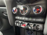 ◆全国納車可能です。納車方法及び費用につきましては、お気軽にコーディネーターまでご相談ください。遠方のご納車の際も我々がしっかりサポートさせて頂きます。お気軽にスタッフまでご相談下さい。