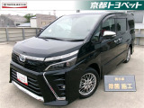 この車両はご成約時に当社指定の新品タイヤ4本と交換いたします。ブラックのヴォクシーハイブリッド入荷しました。