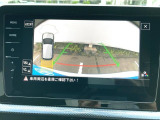 前後パーキングセンサー&リアビューカメラで、車庫入れも安心です。パーキングセンサーは音だけでなくモニターで接近情報を確認出来てより安心です。